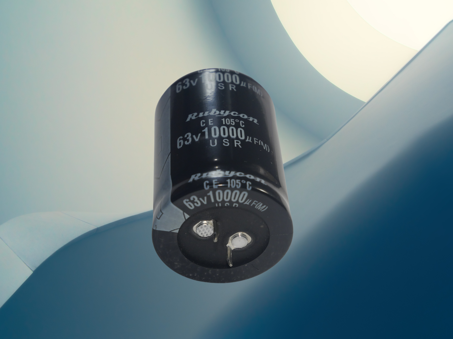 10000uF Electrolytic Capacitor (50V, 63V, 80V, or 100V)