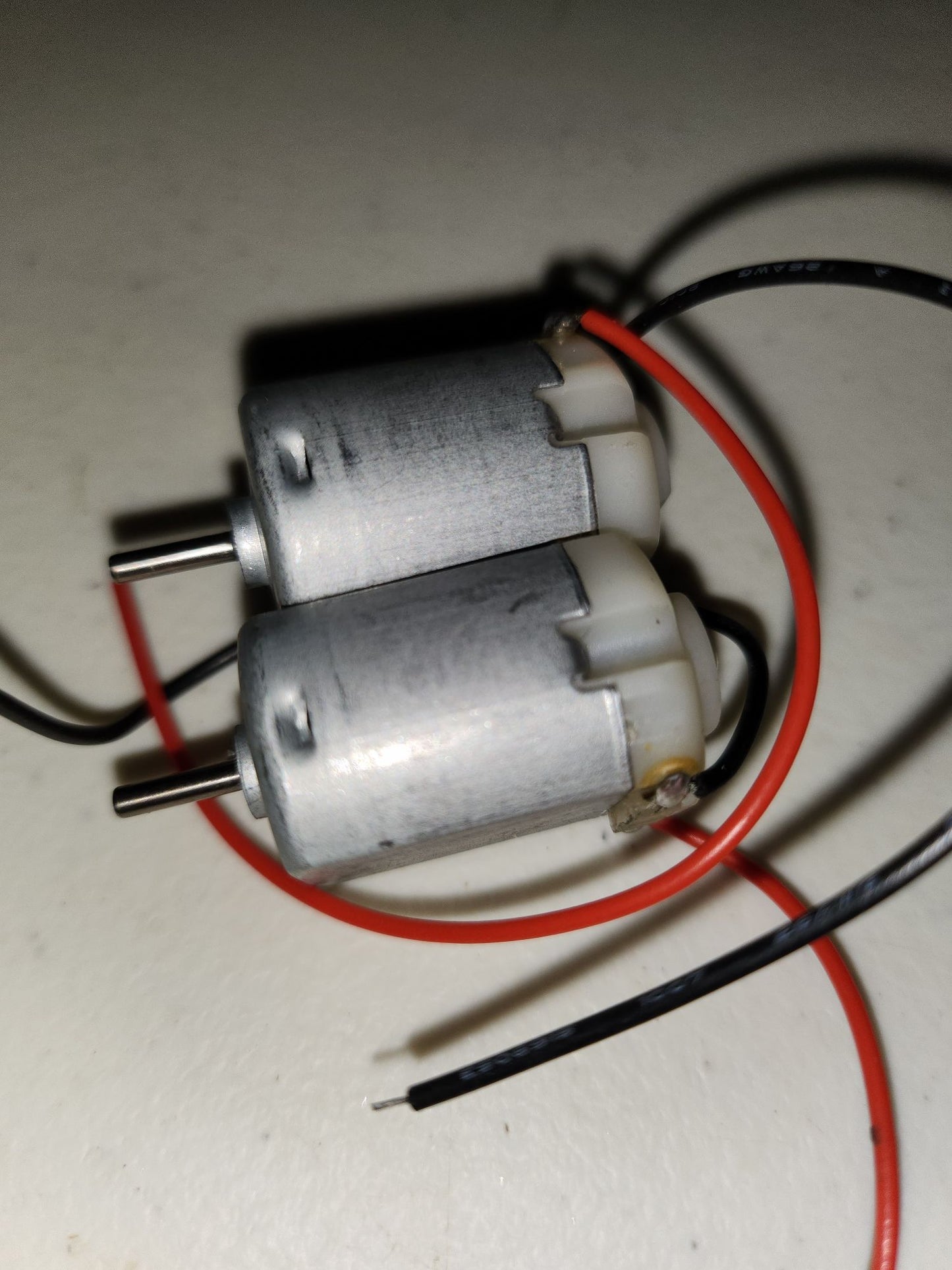 3v DC Motor DIY 3V 12000RPM 65Gcm Mini Micro DC Motor with Wire